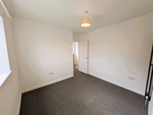 Bedroom - click for photo gallery